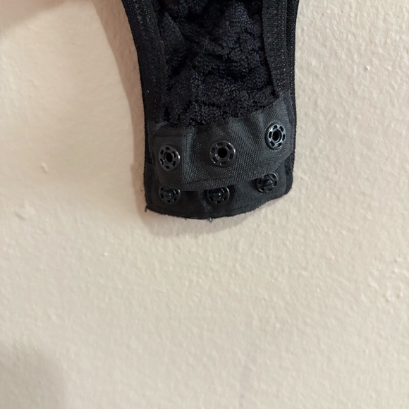 Black Lace Bodysuit w Contouring Smoothing Panel Insert - Picture 15 of 15